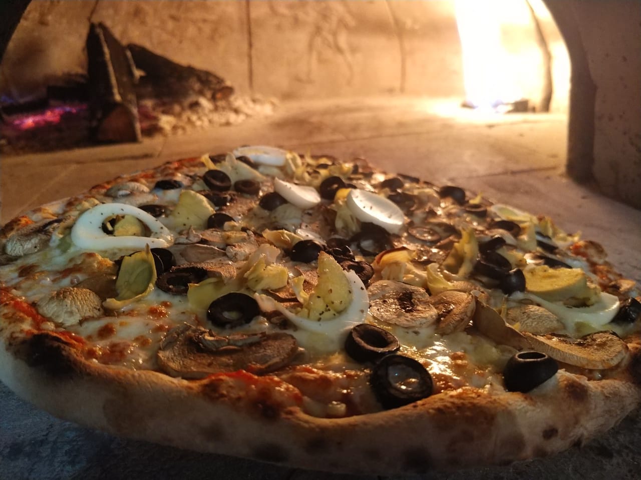 Pizza Capricciosa