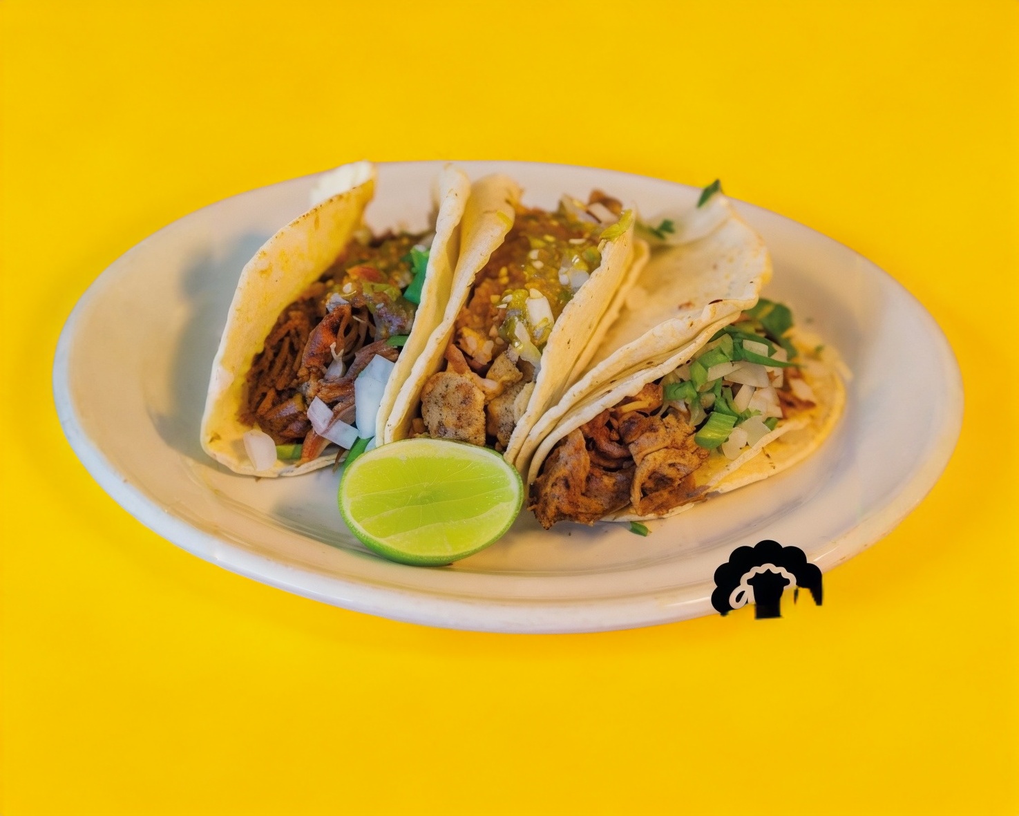 Combo 3 Tacos de barbacoa + consomé sin carne