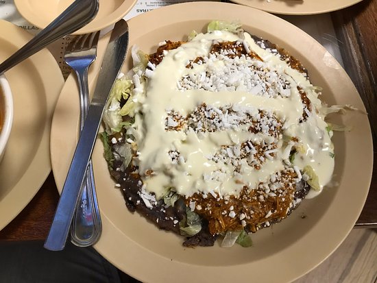 Sope con Longaniza