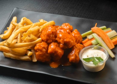 Boneless con Papas Orden Individual