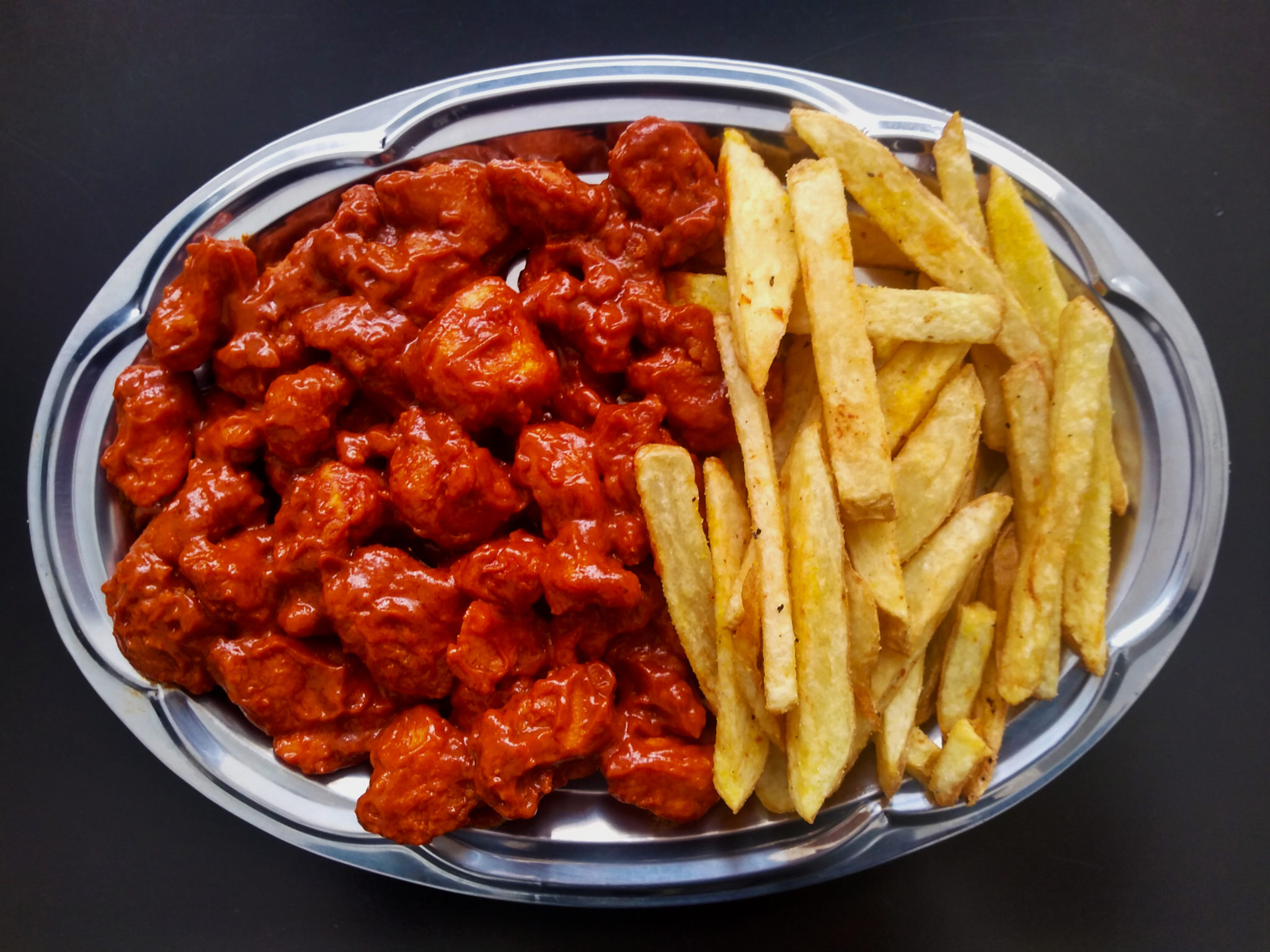 Boneless 12pz + papas a la francesa