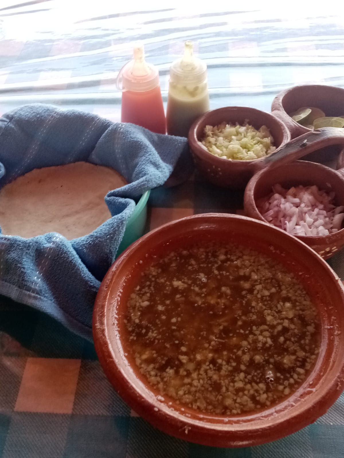 ORDEN DE CABEZA EN SU JUGO