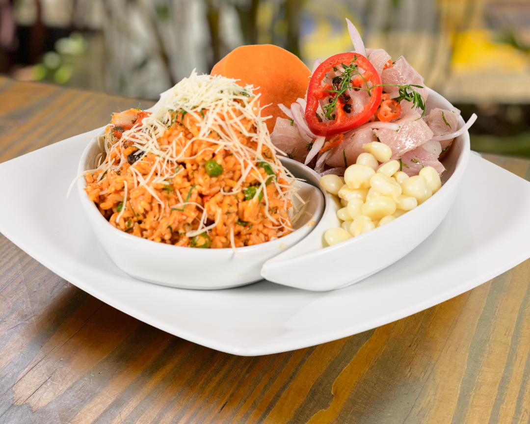 Ceviche Pescado del Día con Arroz con Mariscos