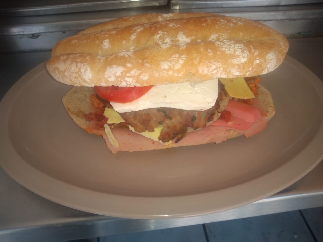 Súper Cubana