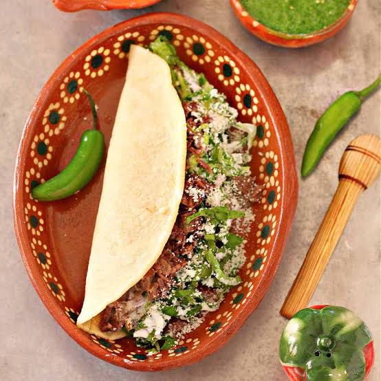 Quesadillas de carne asada