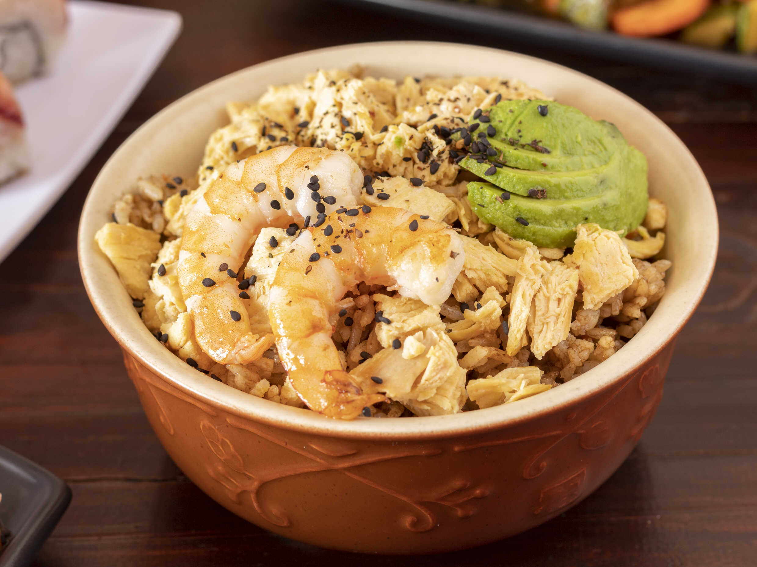 Yakimeshi Mixto de Carnes