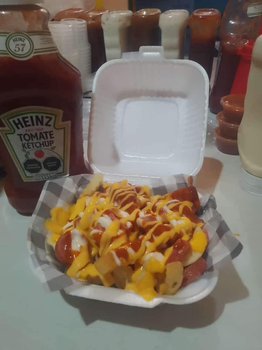 Salchipapas
