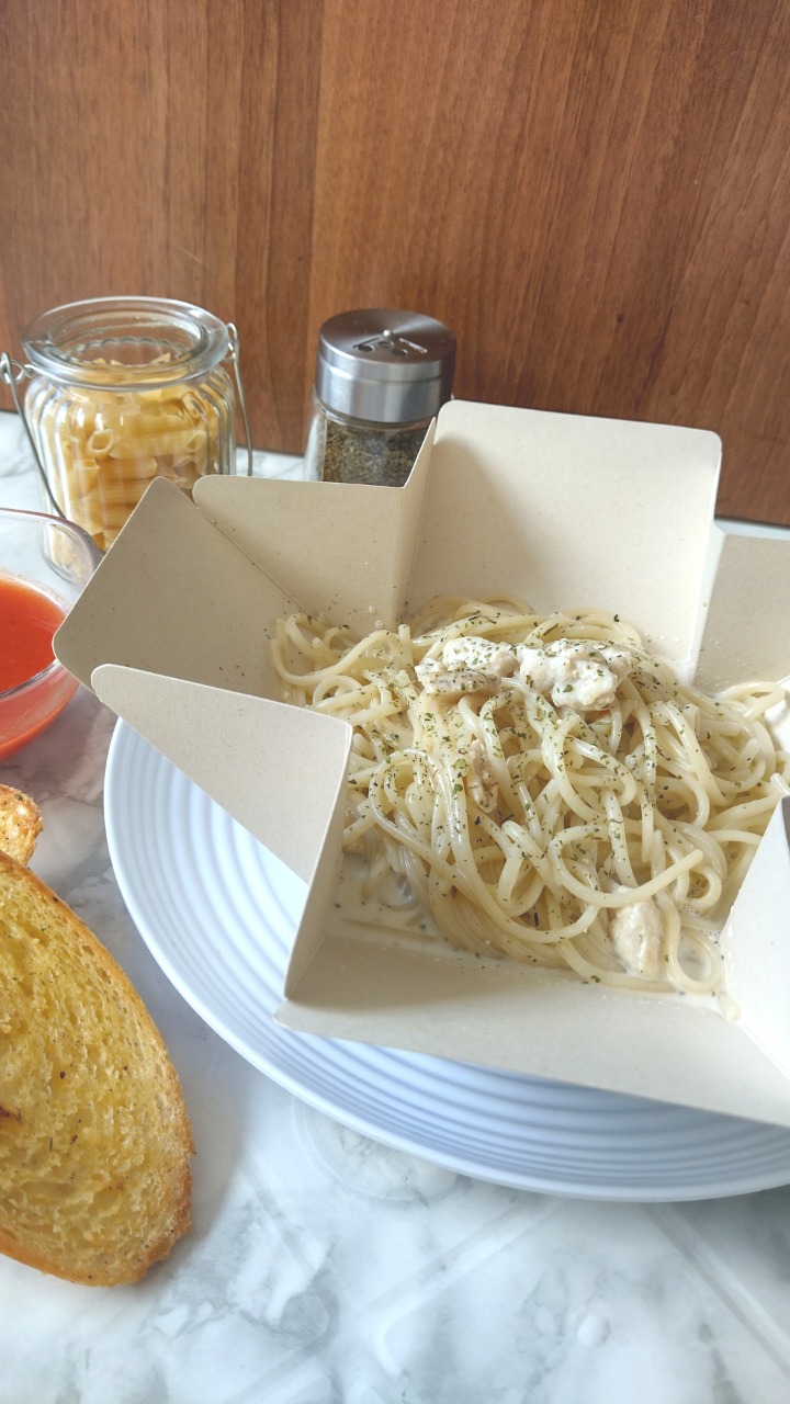 Pasta alfredo con champiñones