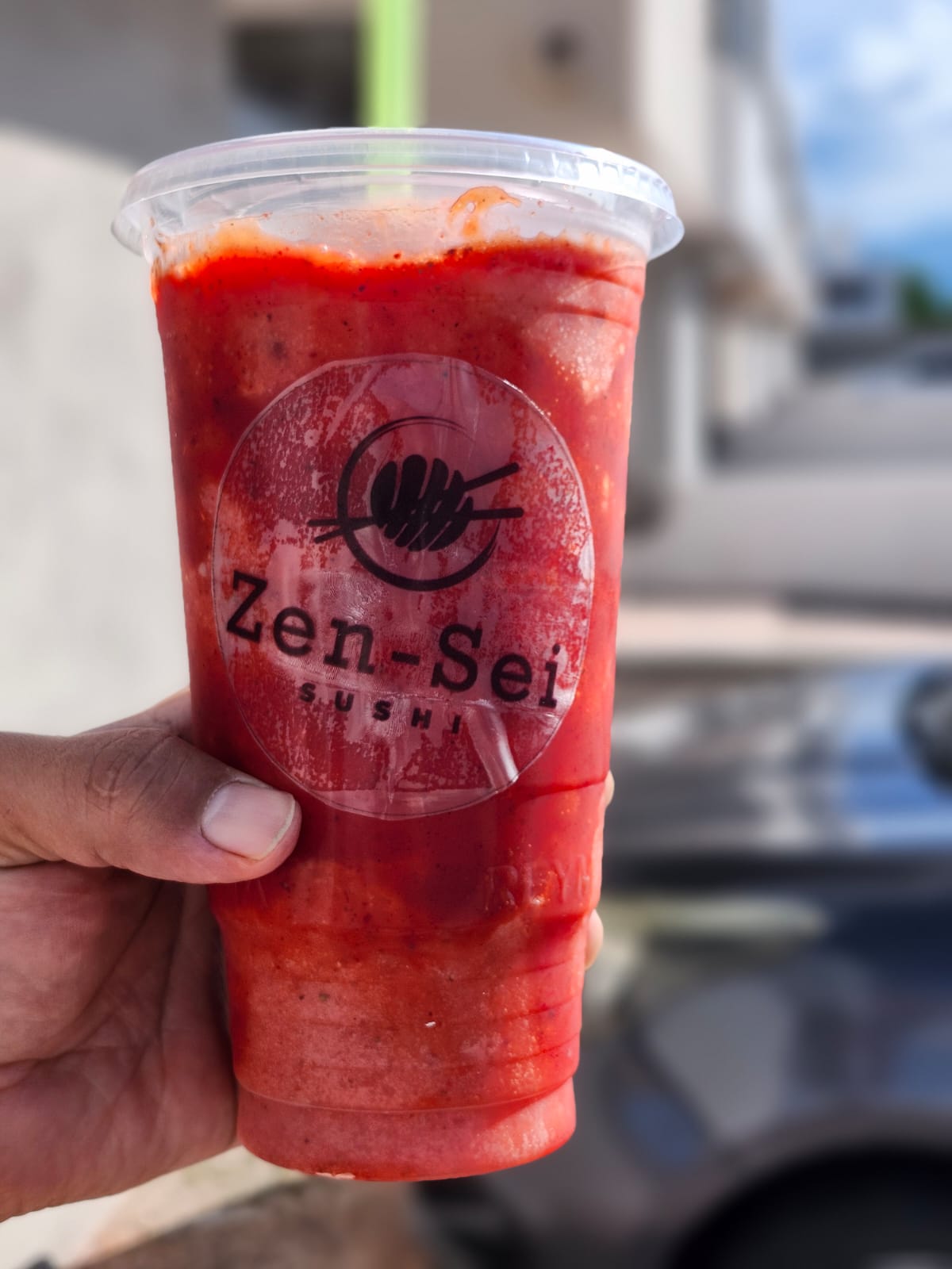 Fresa 1 L- Frappe de Fruta Natural, Tajín y Chamoy