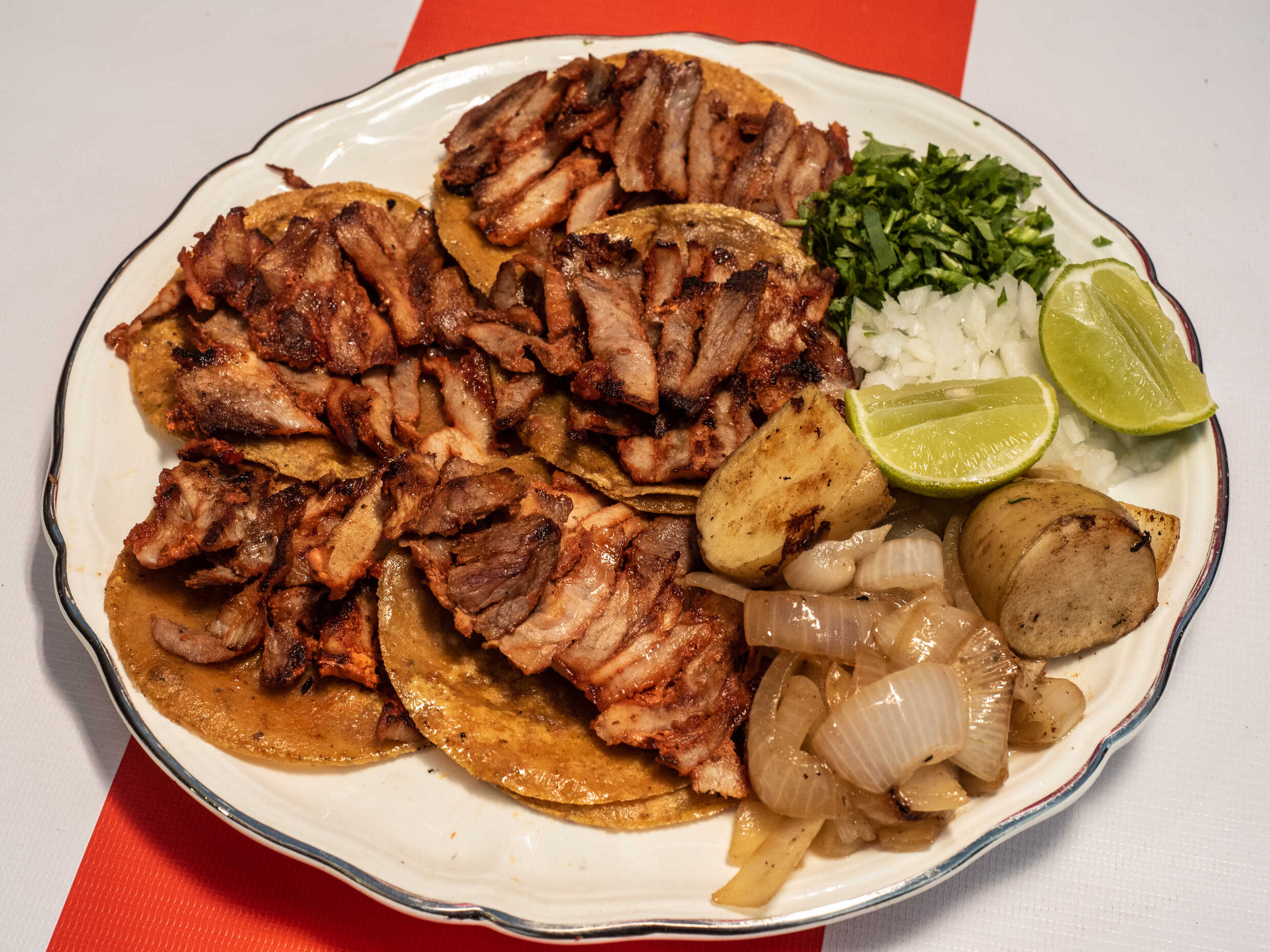 5 TACOS DE TROMPO