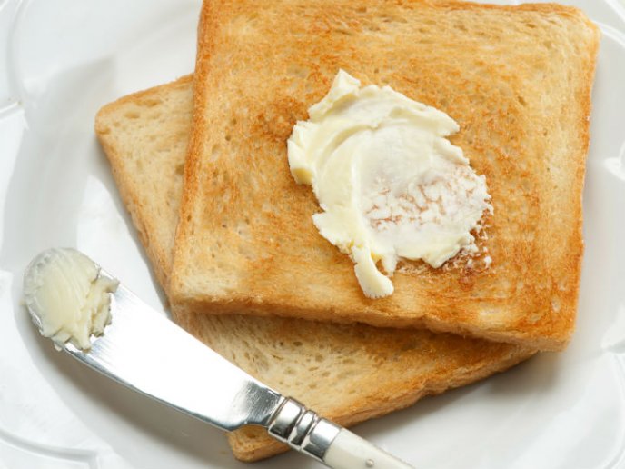 Pan tostado con Mantequilla