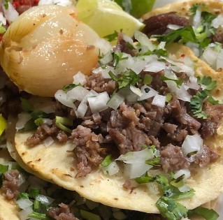 Orden de Tacos de Cabeza de Res