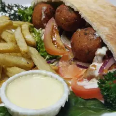 Combo Súper Shawarma con Papas y Refresco