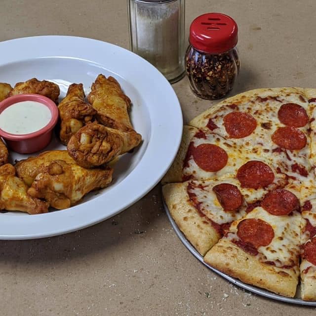 Combo pareja 8 reb peperoni. ,boneles bufalo