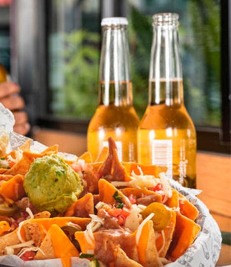 Combo Nachos con Carne + 2 Polas Andina