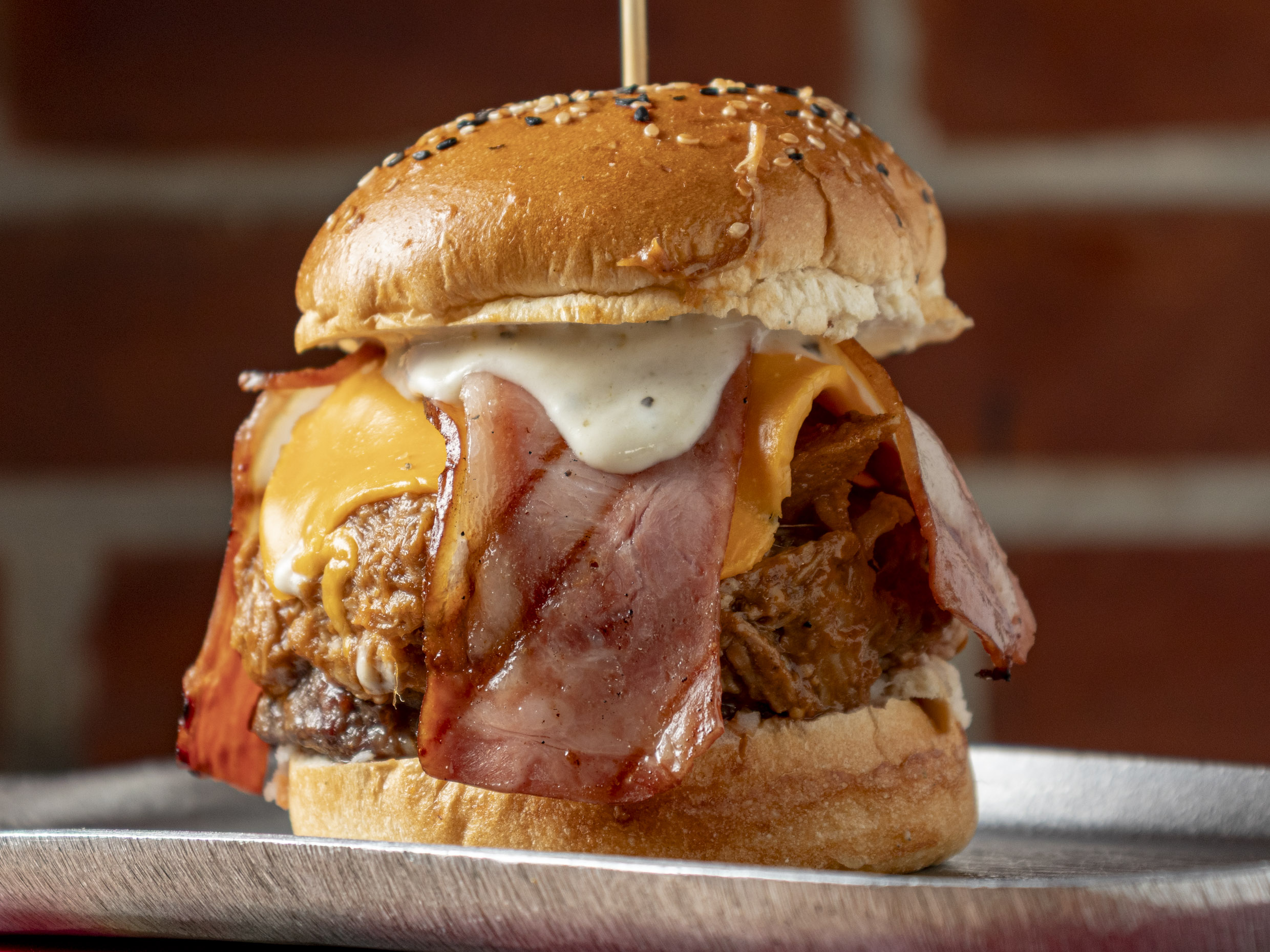 🌟La Burger Tremenda + Papas 🌟