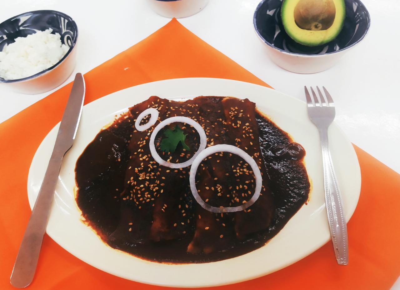 Enmoladas de Pollo