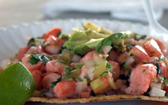 Tostada de Ceviche de Camarón