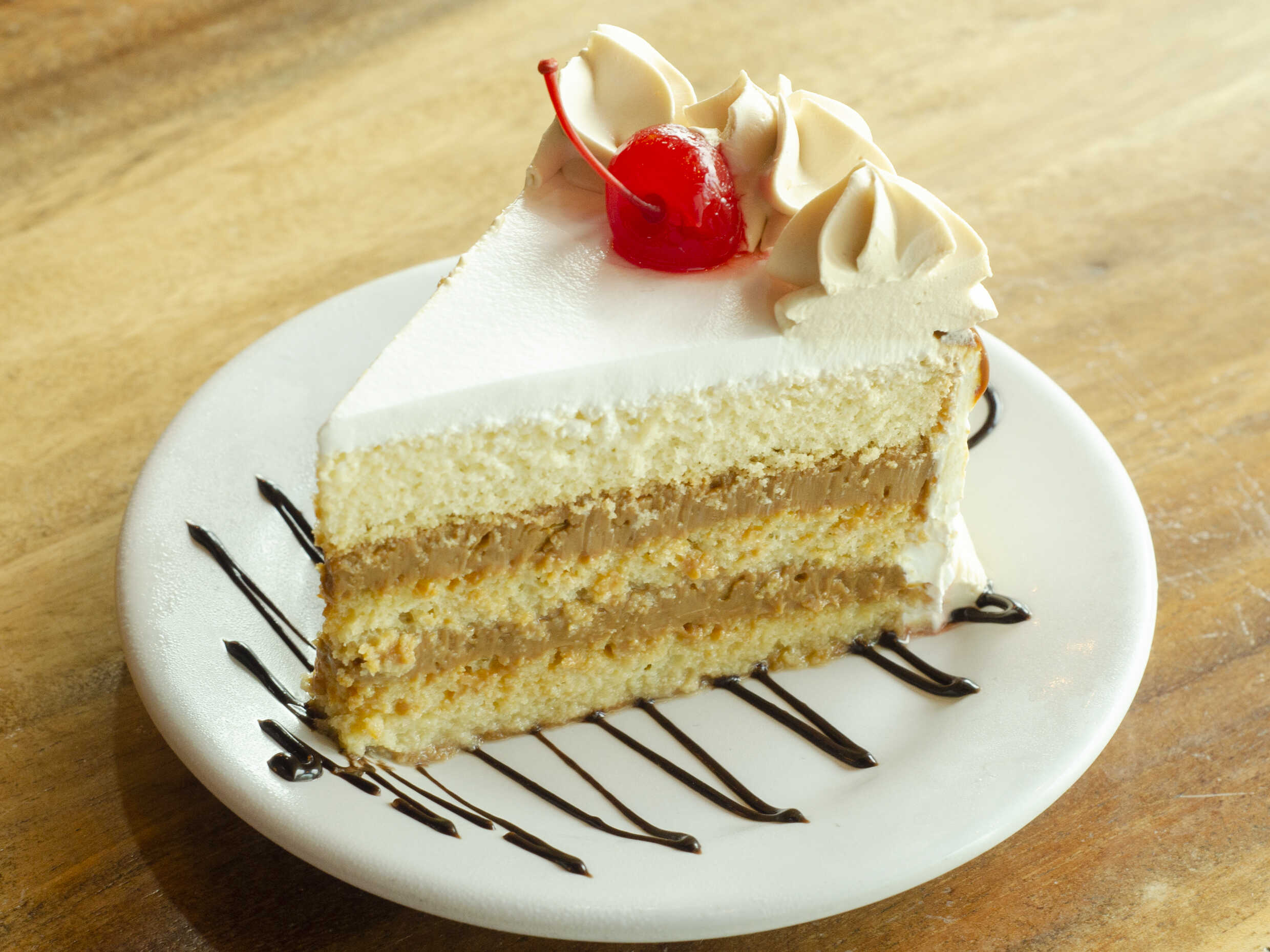 Pastel 3 Leches Cajeta*