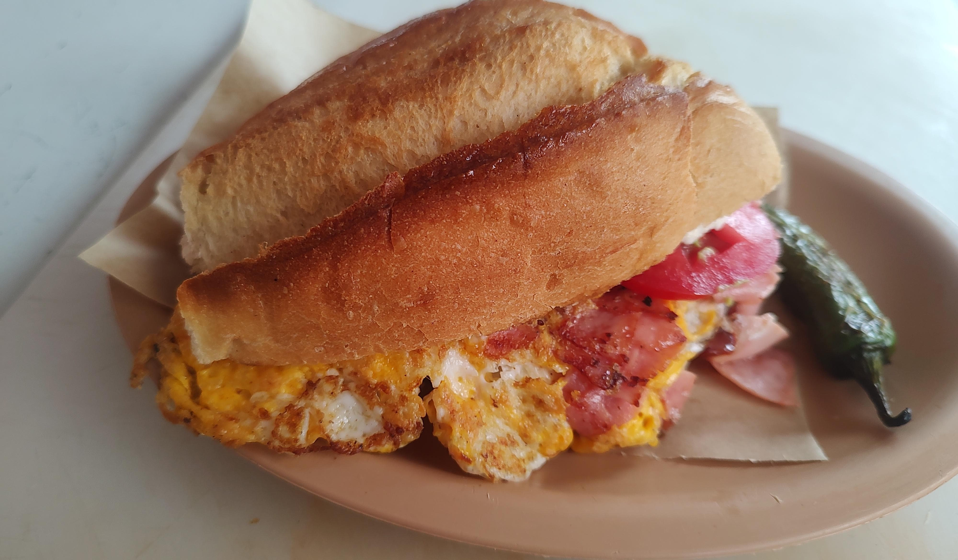 Torta Huevo con Jamón