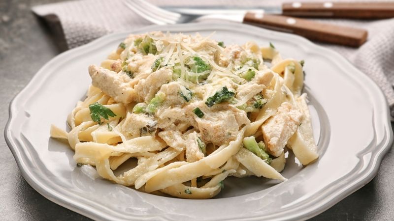 Pasta Alfredo