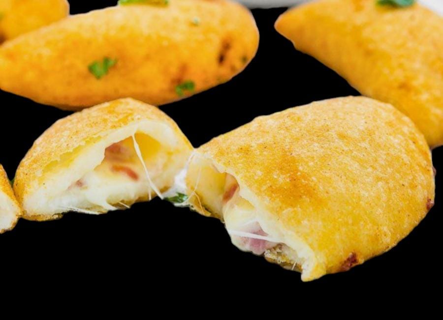 Empanada Jamón y Queso