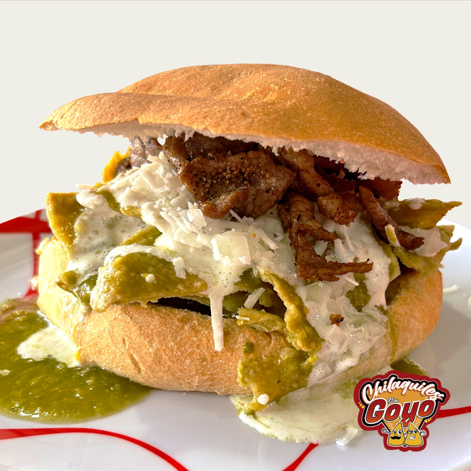 TORTA DE CHILAQUILES CON COSTILLA