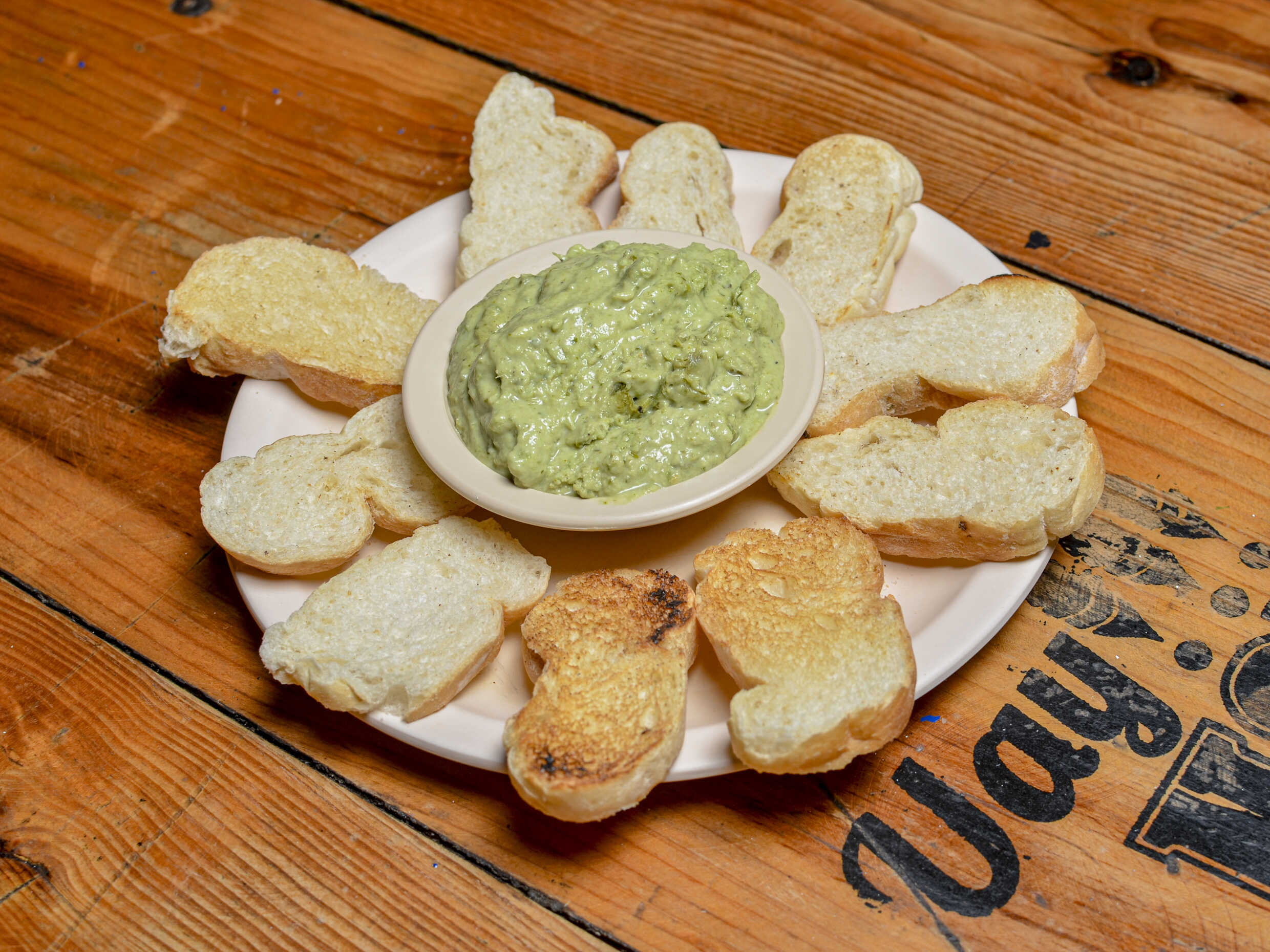 Dip de cilantro con quesos