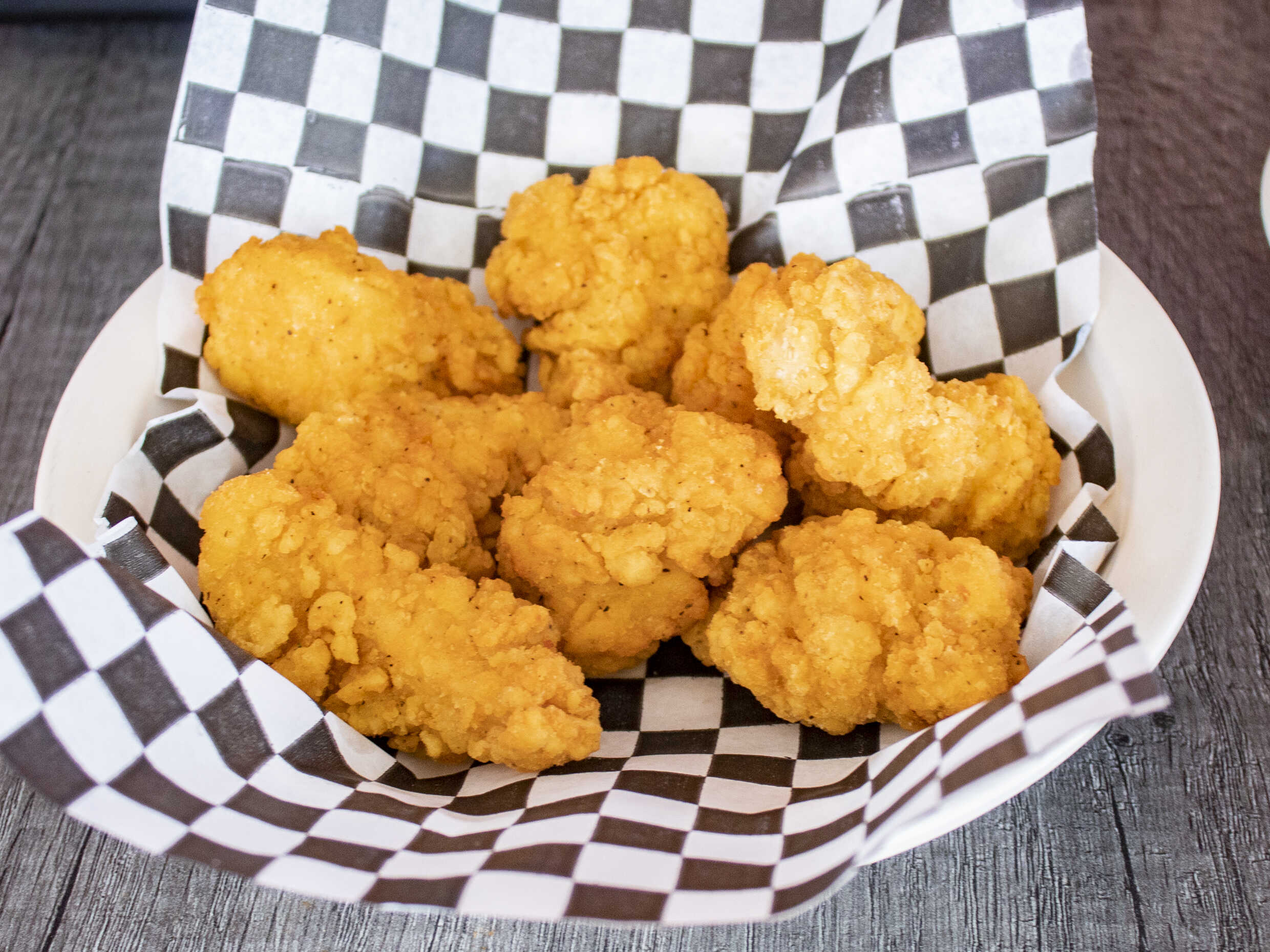 BONELESS (8 PZAS)