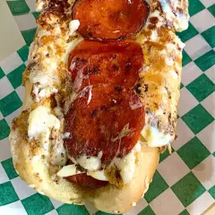 Combo Hot Dog Pizza más Papas a la Francesa