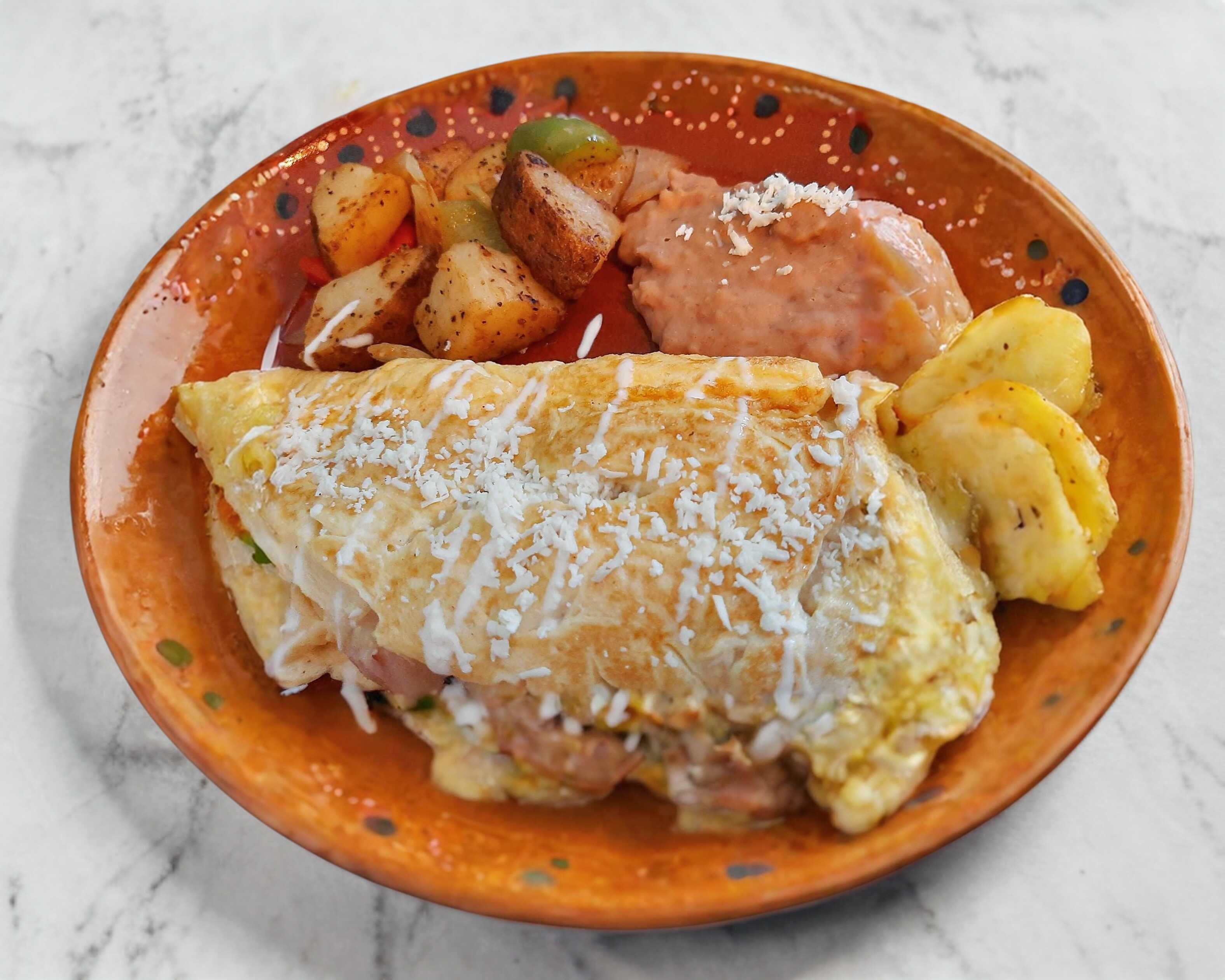 Omelette El Consentido (jamón+queso)