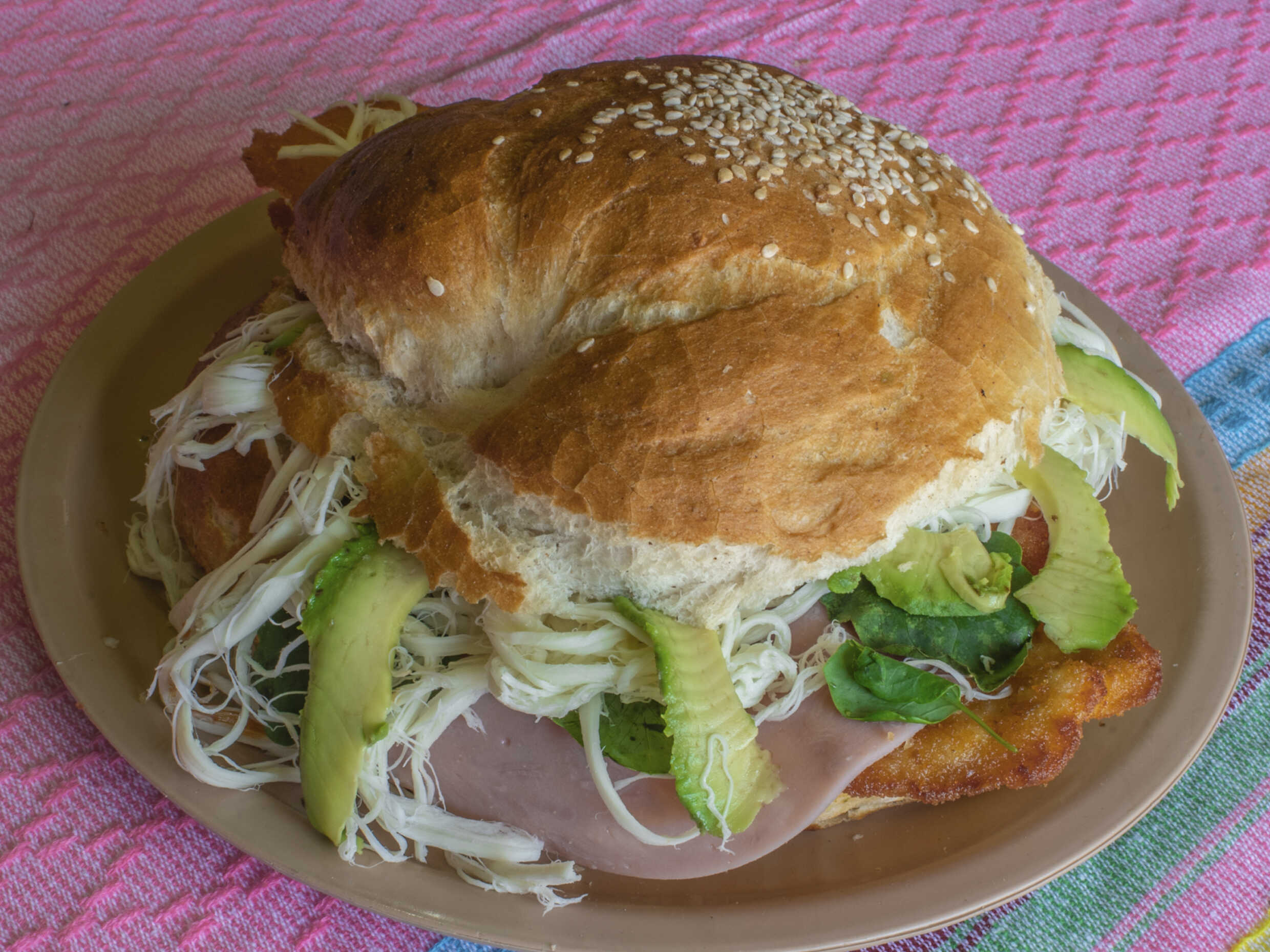 CEMITA DE MILANESA DE POLLO