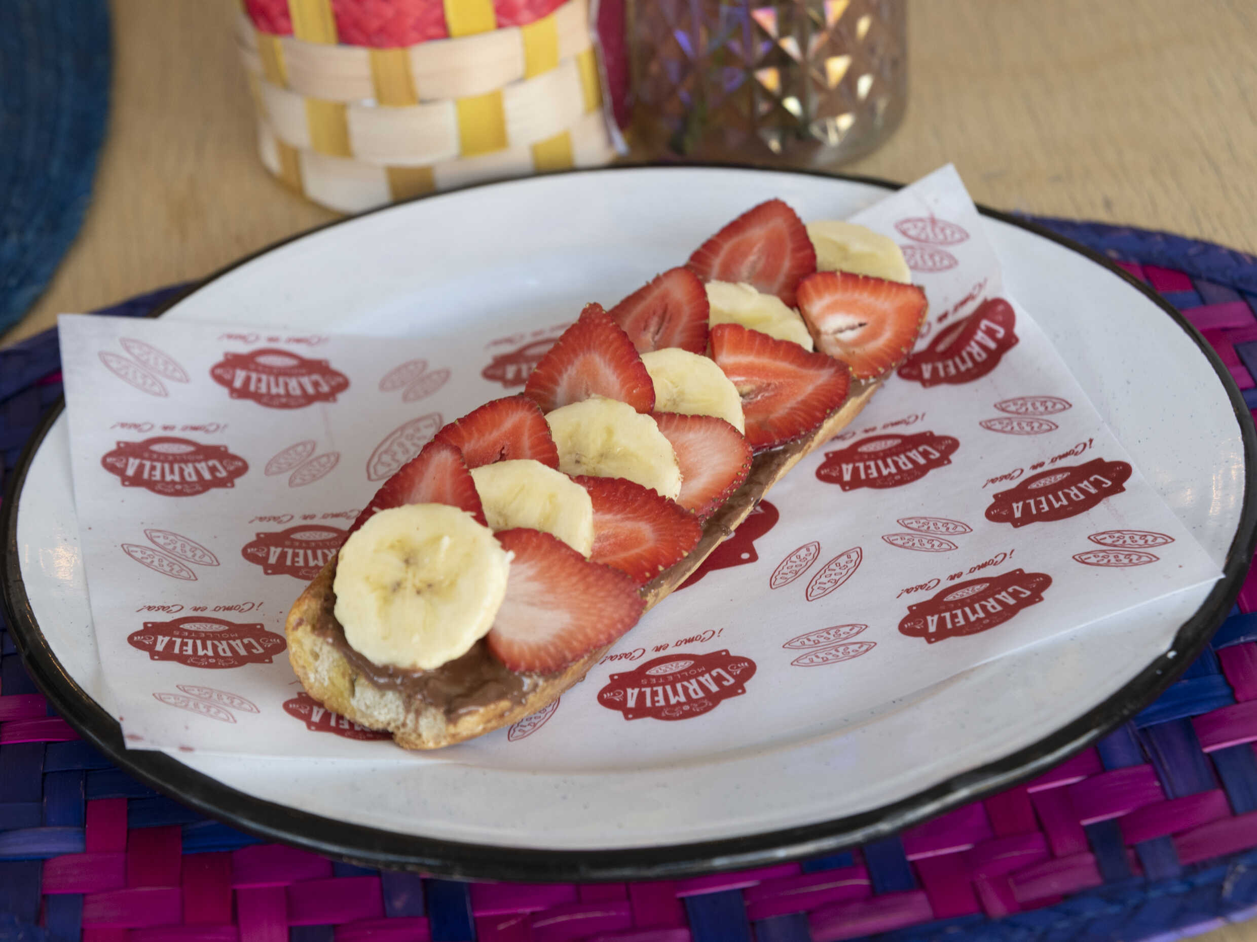 NUTELLA CON FRUTA