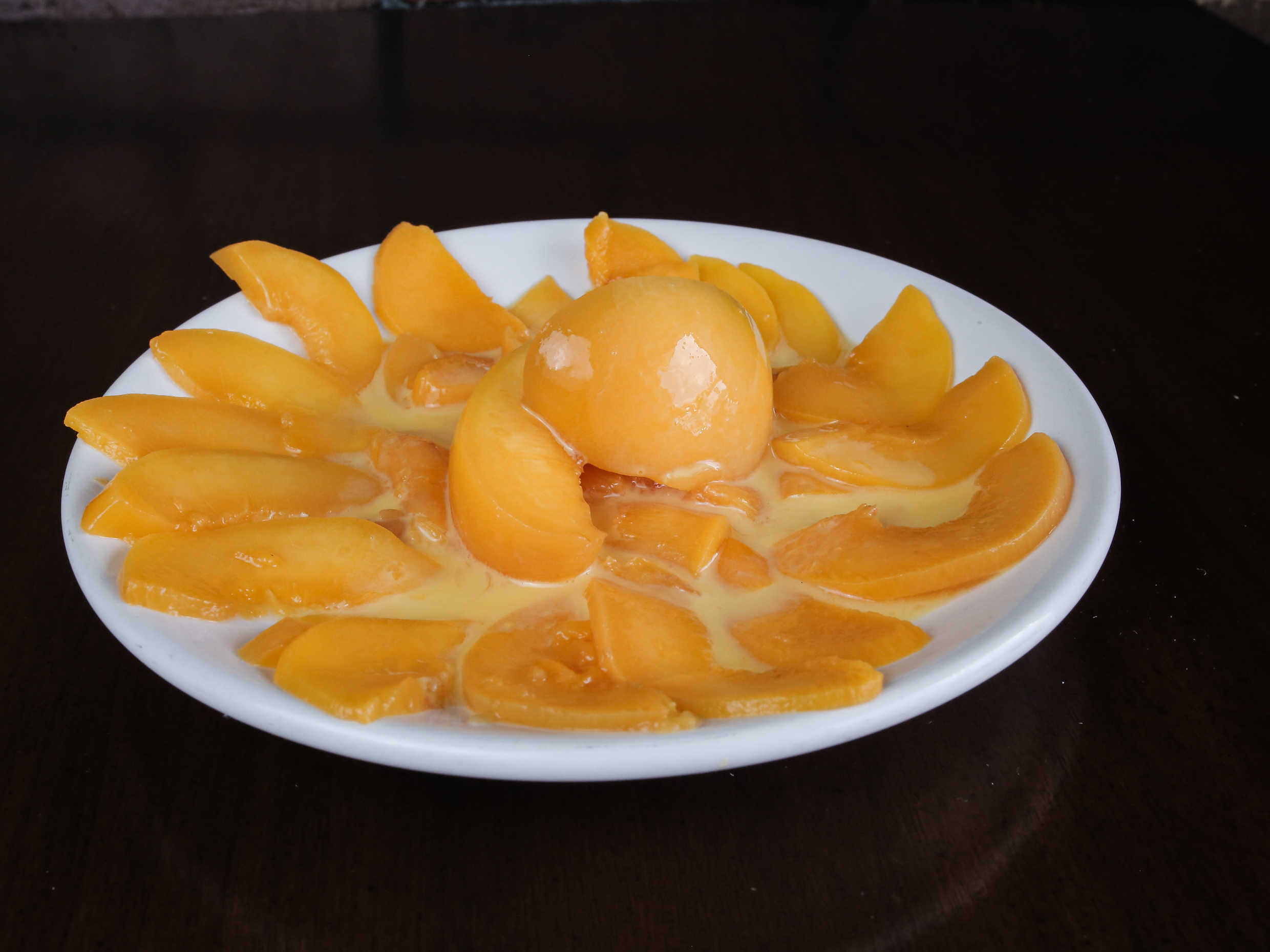 Duraznos con Rompope