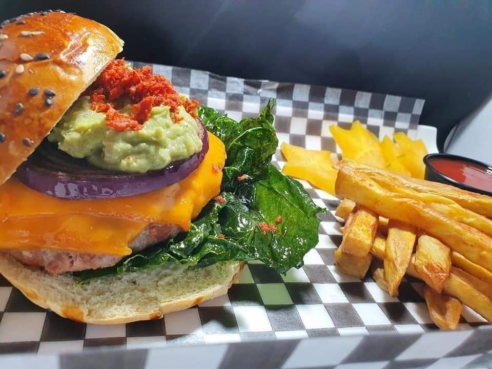 Burger Yuca