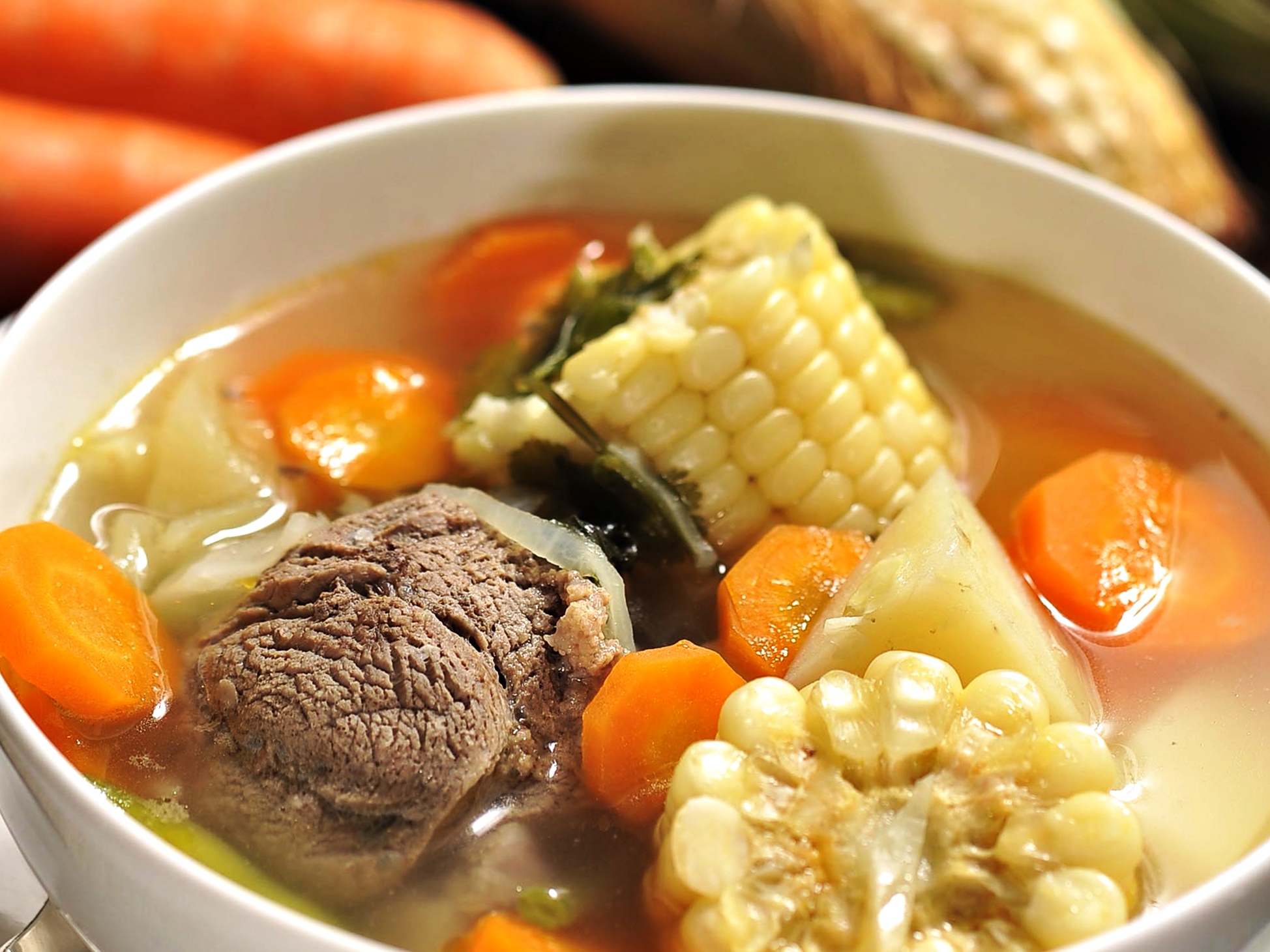 Caldo de Res (11.30 Am-2.00 Pm.)