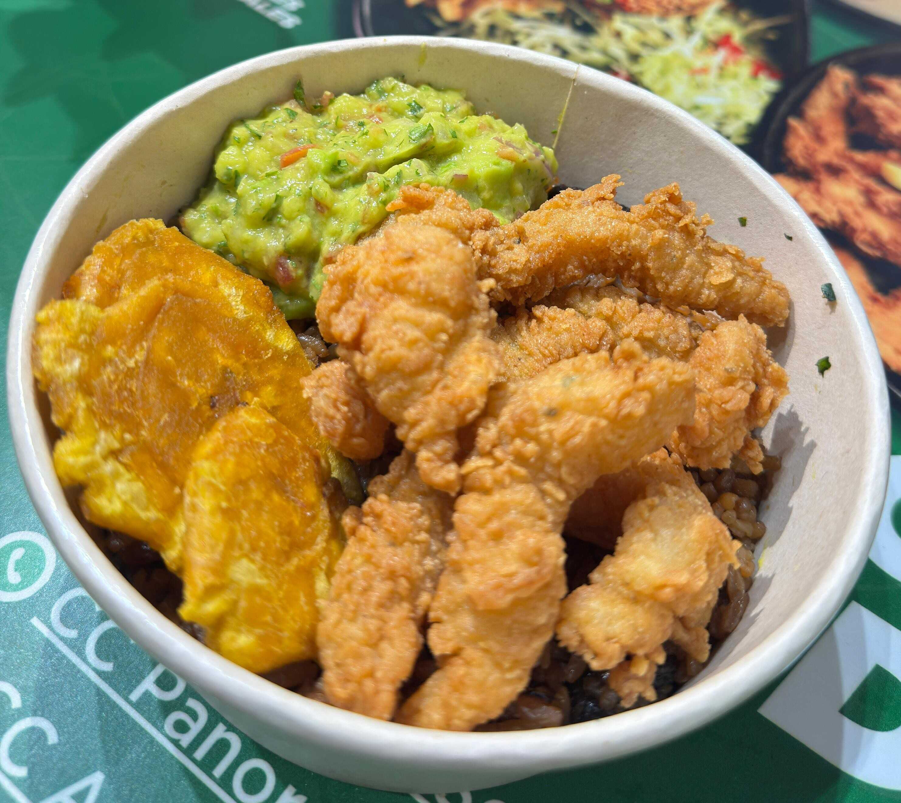 Bowl Pescado Apanada + Coca Cola Zero 250ml