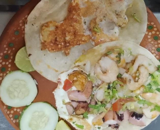 Combo-Cóctel Grande de camarón + bebida