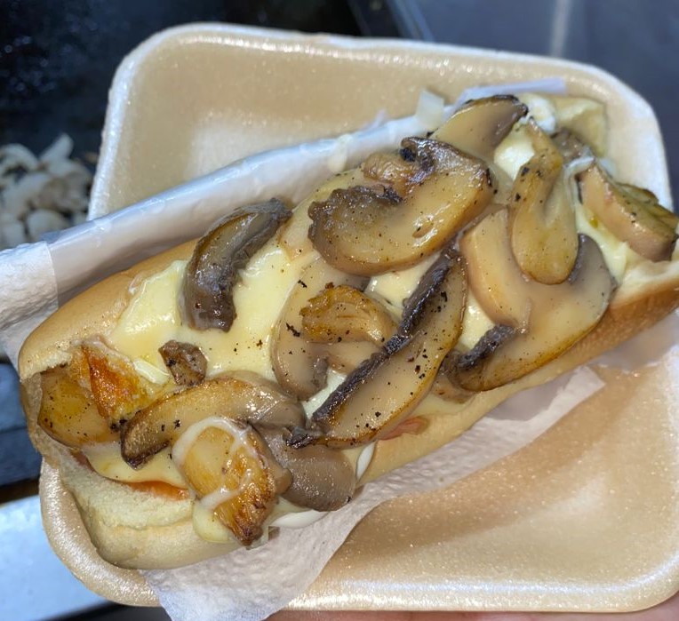 Hot Dog Champiqueso