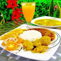 Pollo guisado