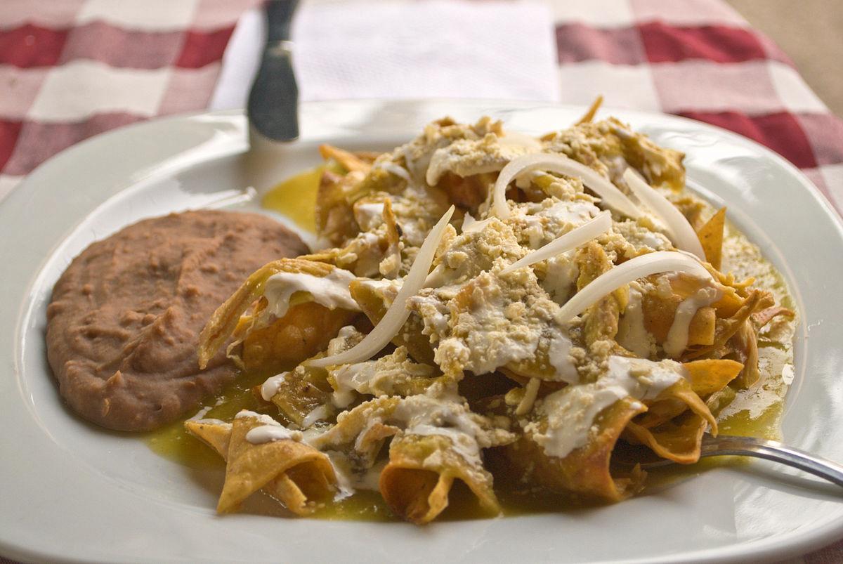 Chilaquiles Verdes con Carne.