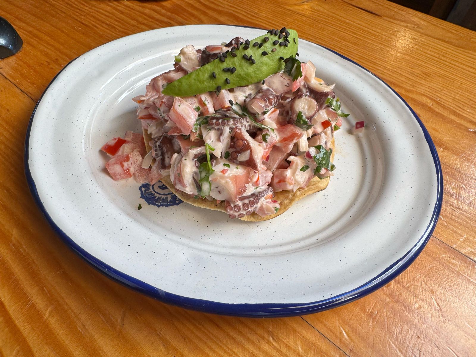 Tostada de pulpo enamorado