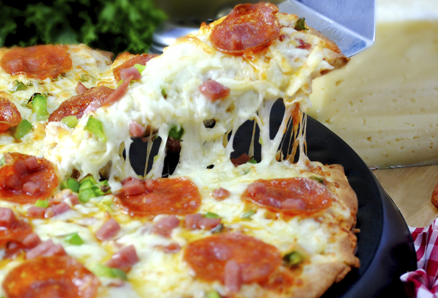 Pizza Pepperoni Especial