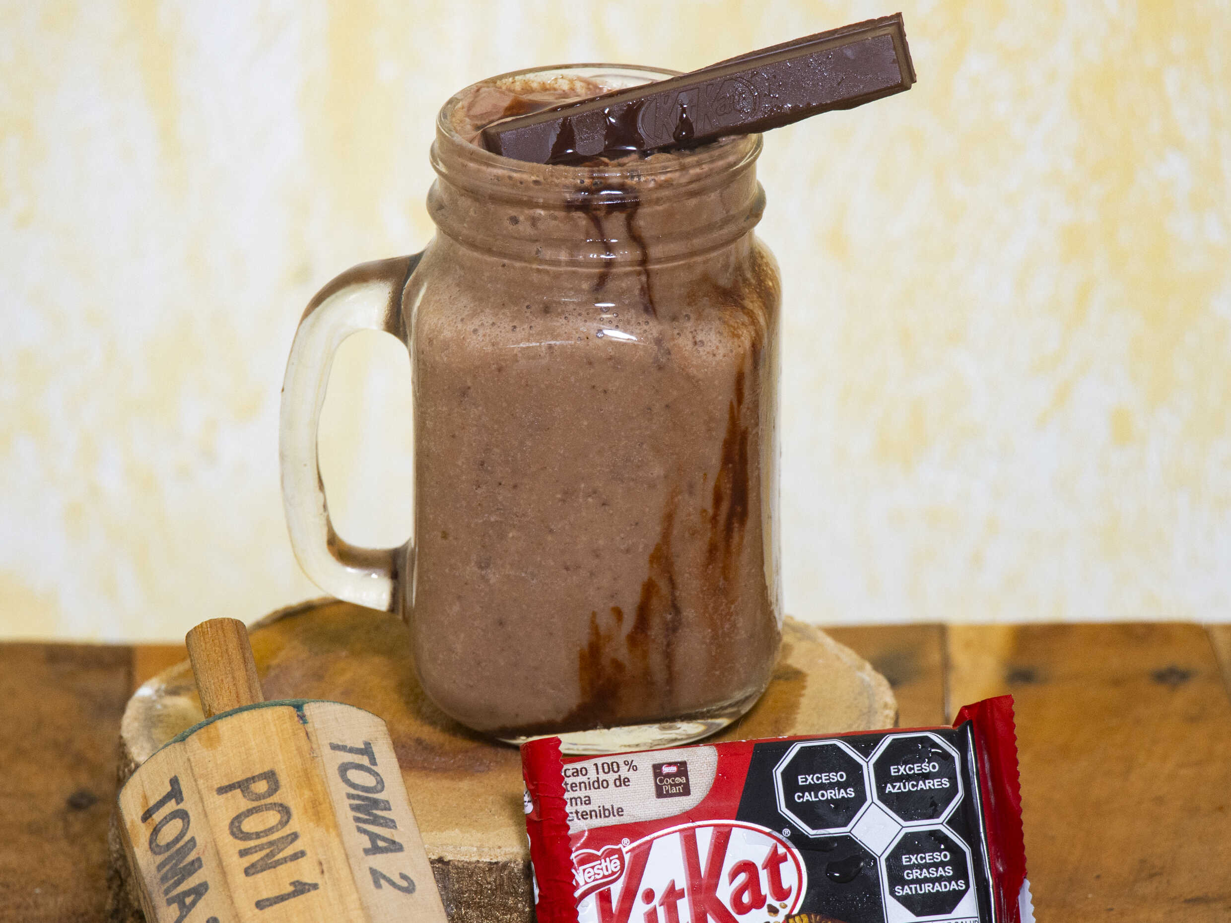 FRAPPÉ KIT KAT