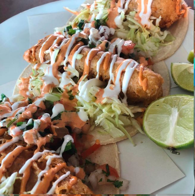 2 Tacos de Pescado Capeados