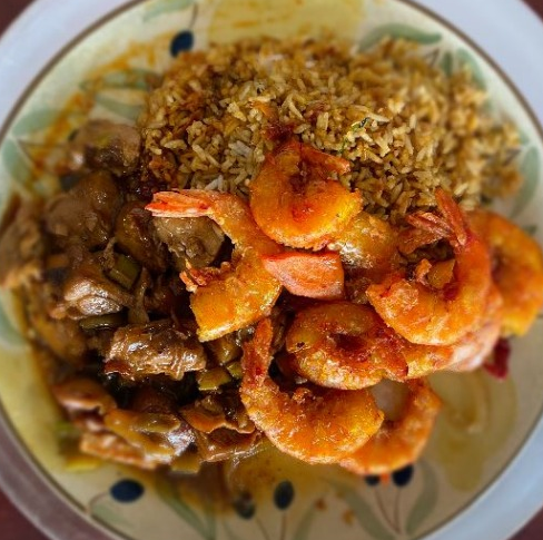 Plato Chico con Camarón y 1 Guiso