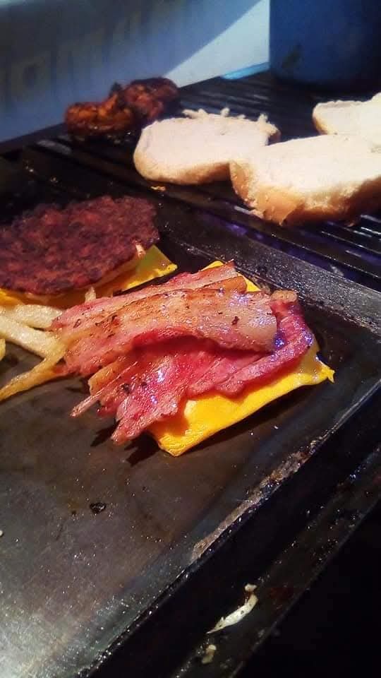 Hamburguesa Con tocino