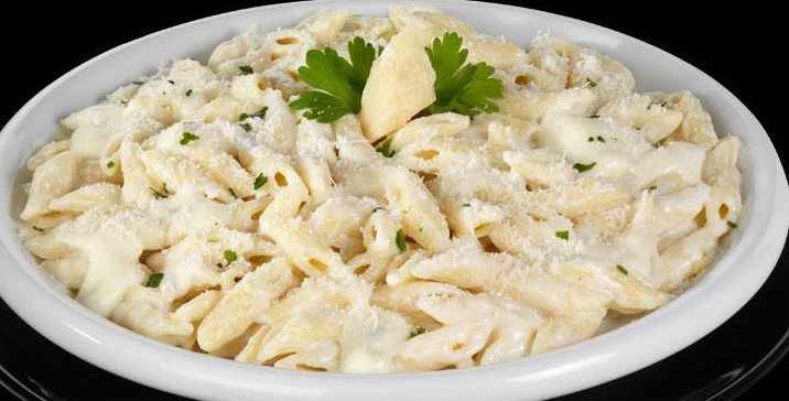 Penne 4 Formaggi con Pollo