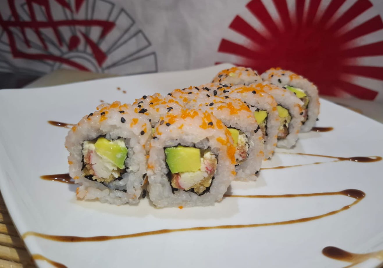 California Roll + Coca-Cola Original 250ml