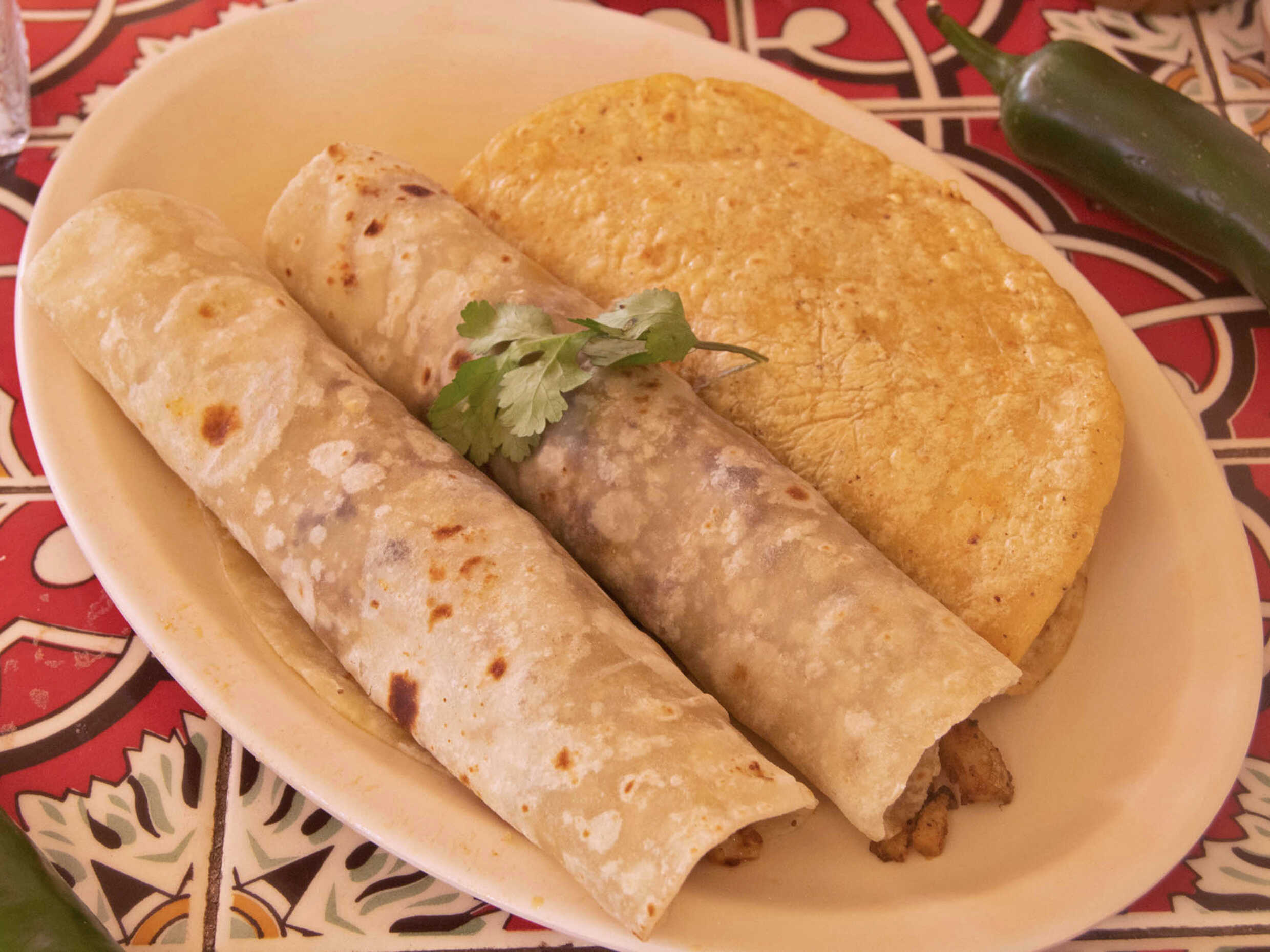 Taco huevo con wini-salchicha